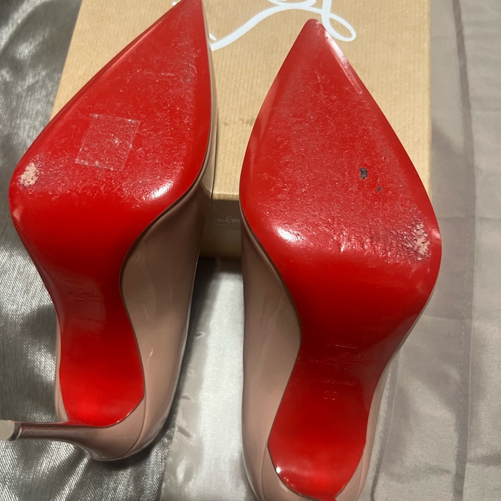 Christian Louboutin Tan Stiletto Heel! like new! Only worn a couple times. - Picture 3 of 6